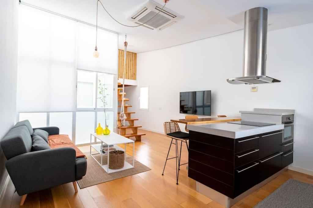 Behouse Alameda Lägenhet Sevilla Exteriör bild