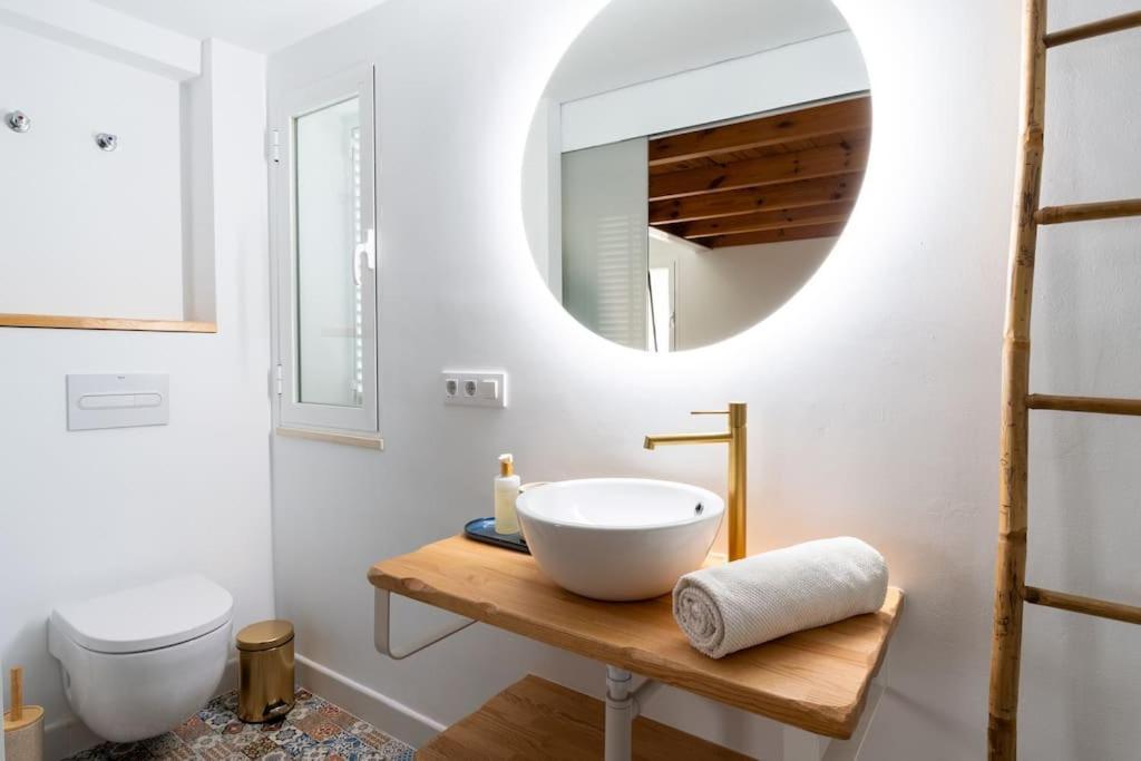 Behouse Alameda Lägenhet Sevilla Exteriör bild