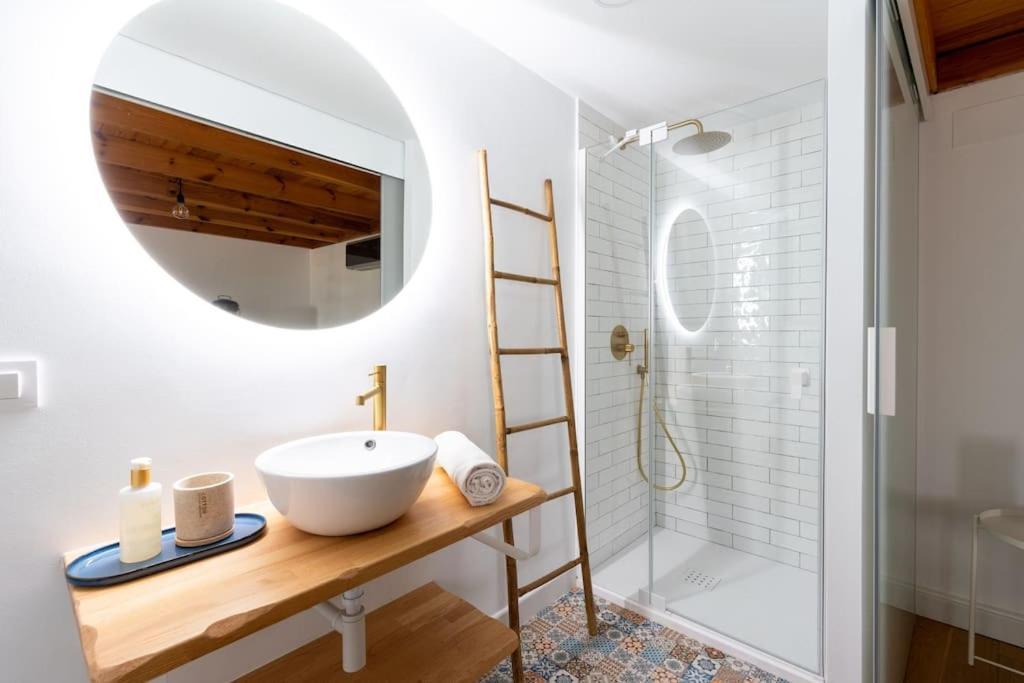 Behouse Alameda Lägenhet Sevilla Exteriör bild